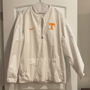 Nike white pullover. TN. Size large